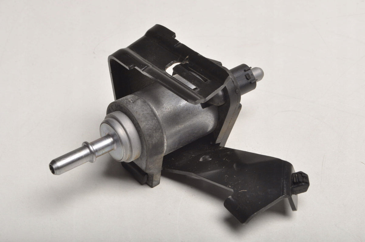 VOLVO XC60 II V60 II S60 III HYBRID VALVE 32130834