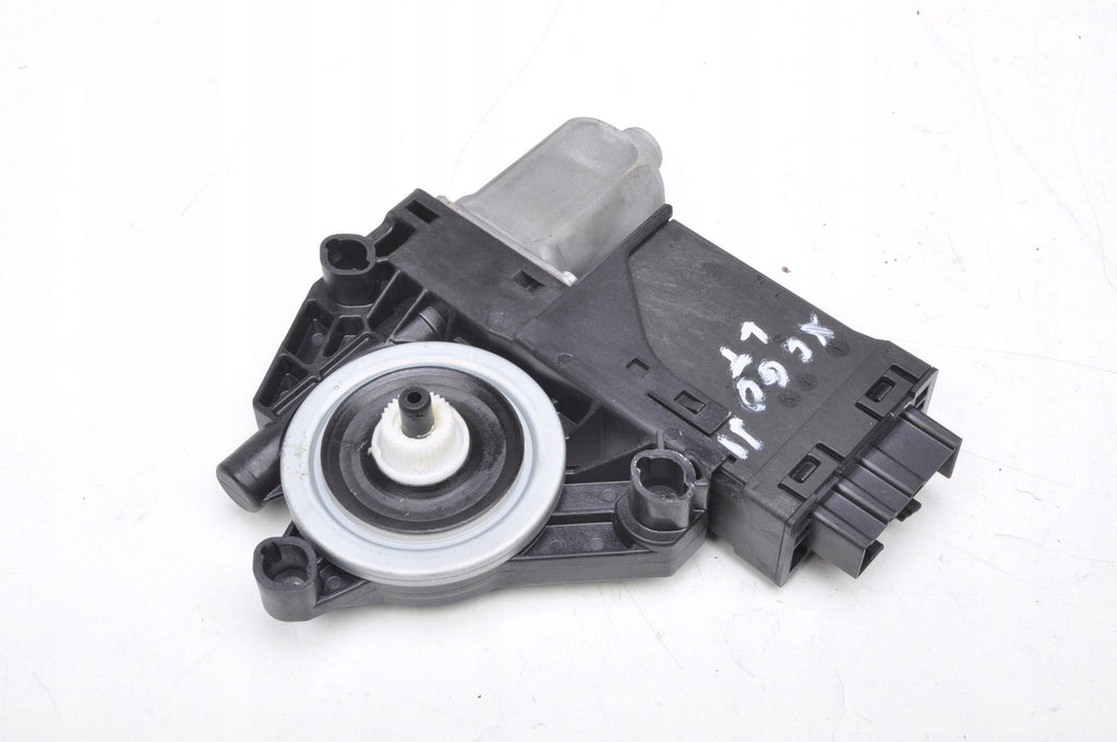 VOLVO XC60 II WINDSHIELD MOTOR LEFT REAR 966264-102 32283266