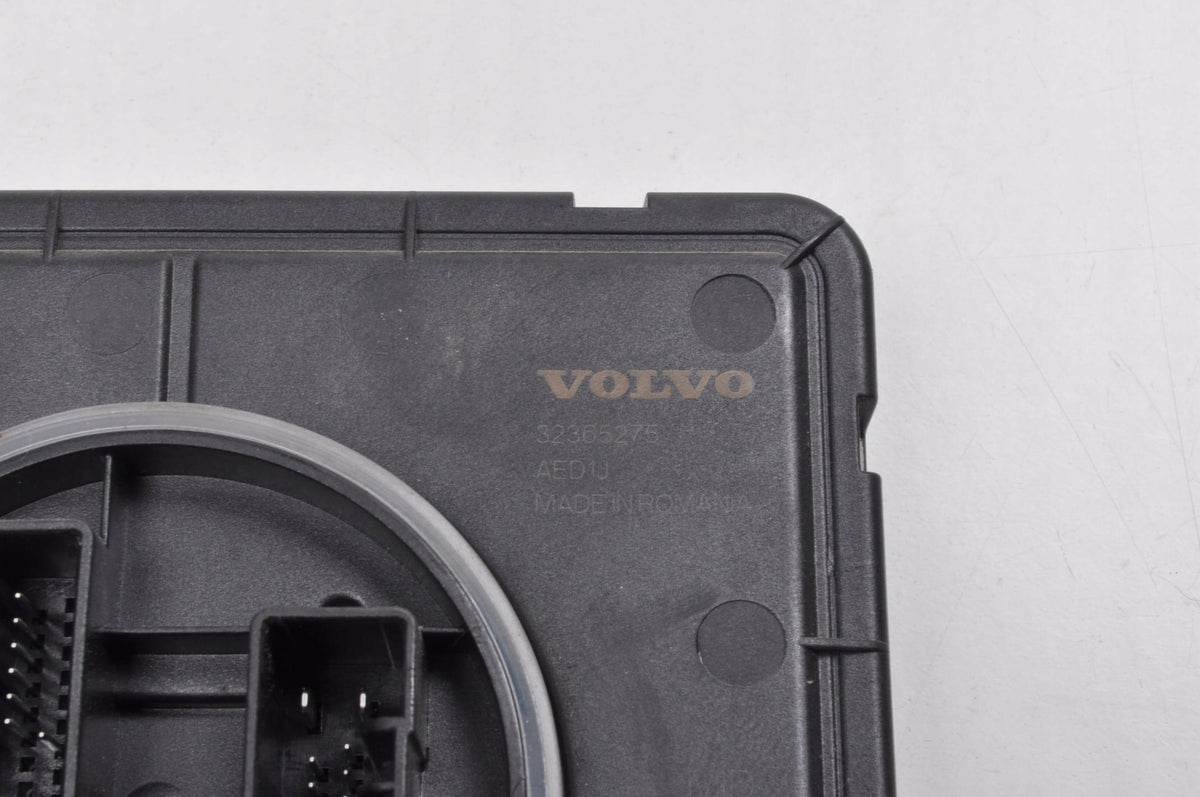 VOLVO XC60 II XC90 V90 S90 S60 V60 CONVERTER LAMP MODULE 32365275