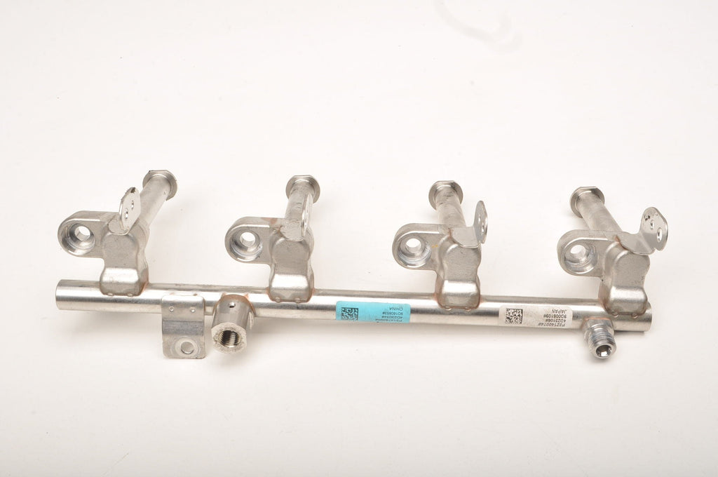 VOLVO XC60 V60 II S60 III XC40 B4 B5 INJECTION RAIL 32140074 31478396