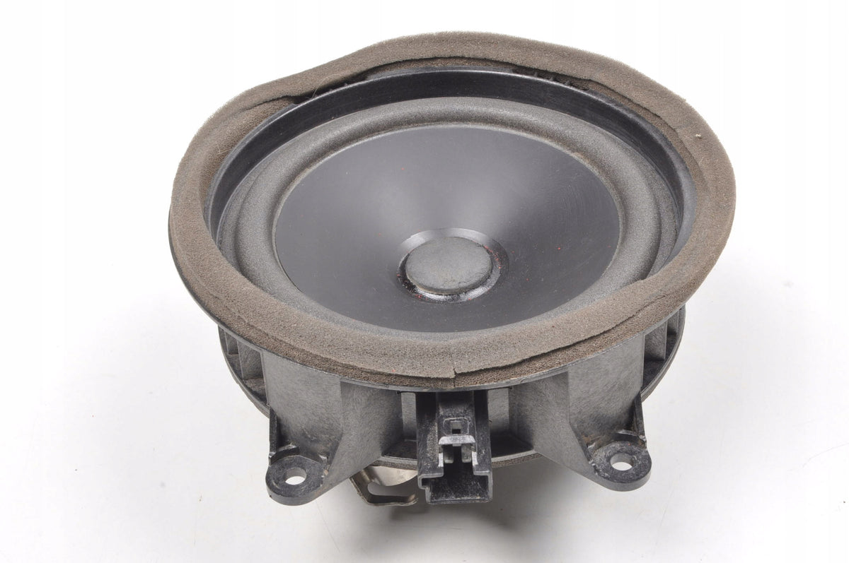 VOLVO XC60 XC90 S60 REAR DOOR SPEAKER 31489120