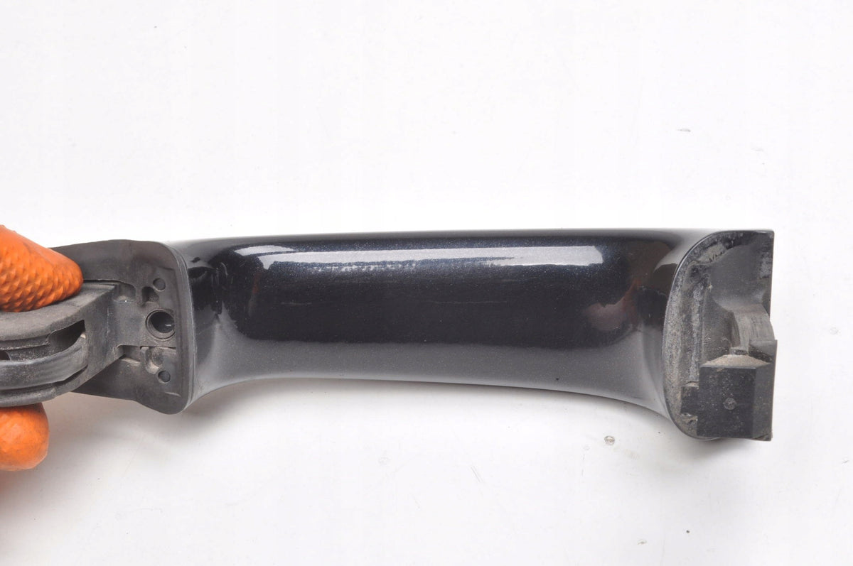 VOLVO XC70 II DOOR HANDLE EXTERIOR LEFT FRONT 30753786 EUROPE 452-26