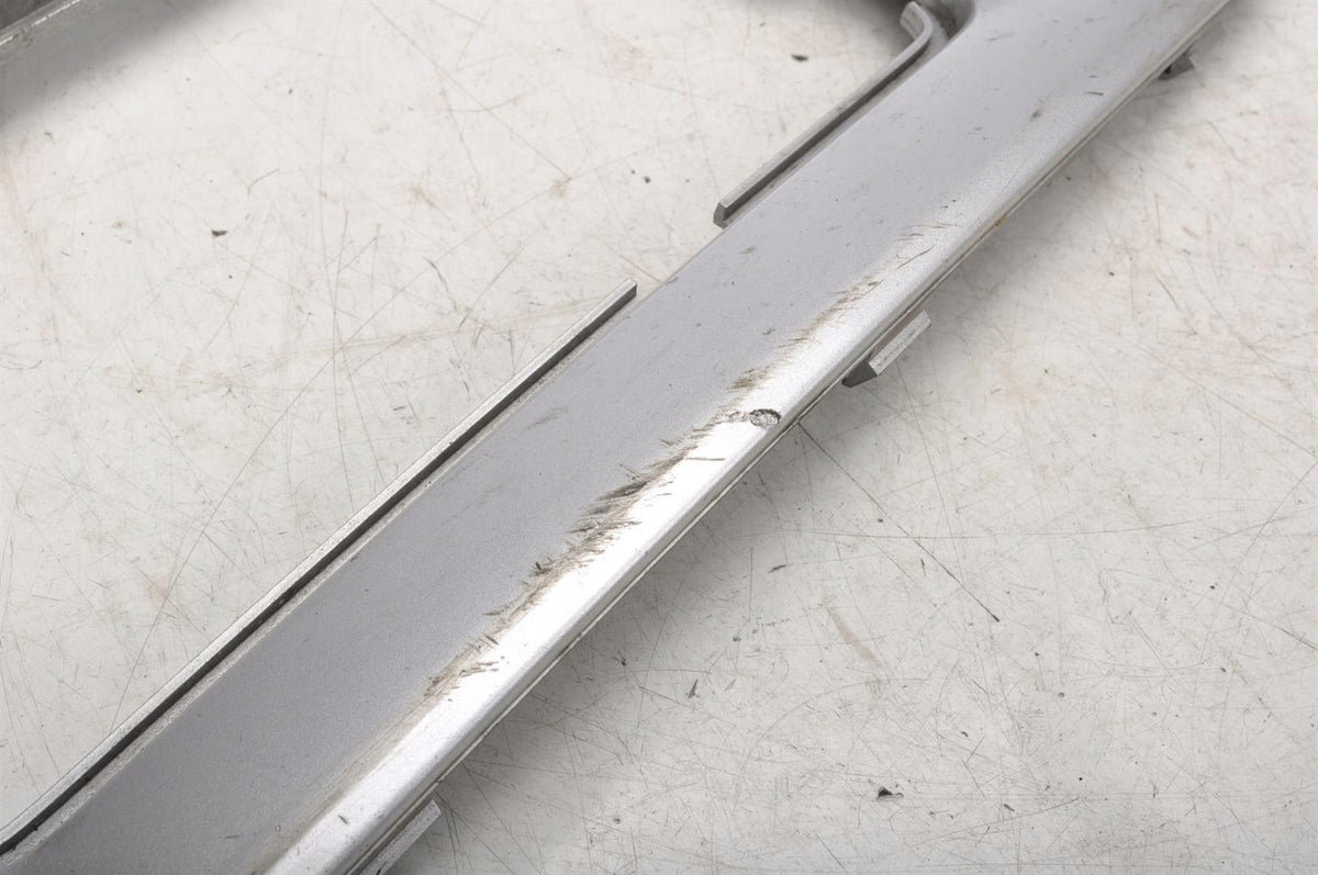 VOLVO XC70 II GRILLE DUMMY BUMPER 30744506 LEFT