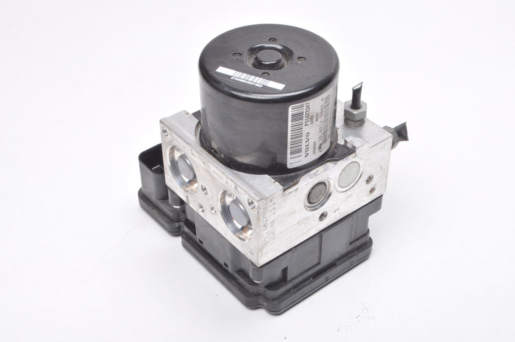 VOLVO XC70 II V70 III LIFT 2.0 D3 ABS PUMP P31423347