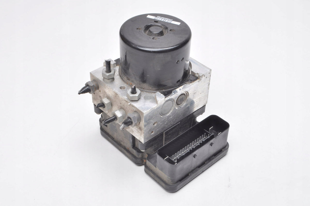 VOLVO XC70 II V70 III LIFT 2.0 D3 ABS PUMP P31423347