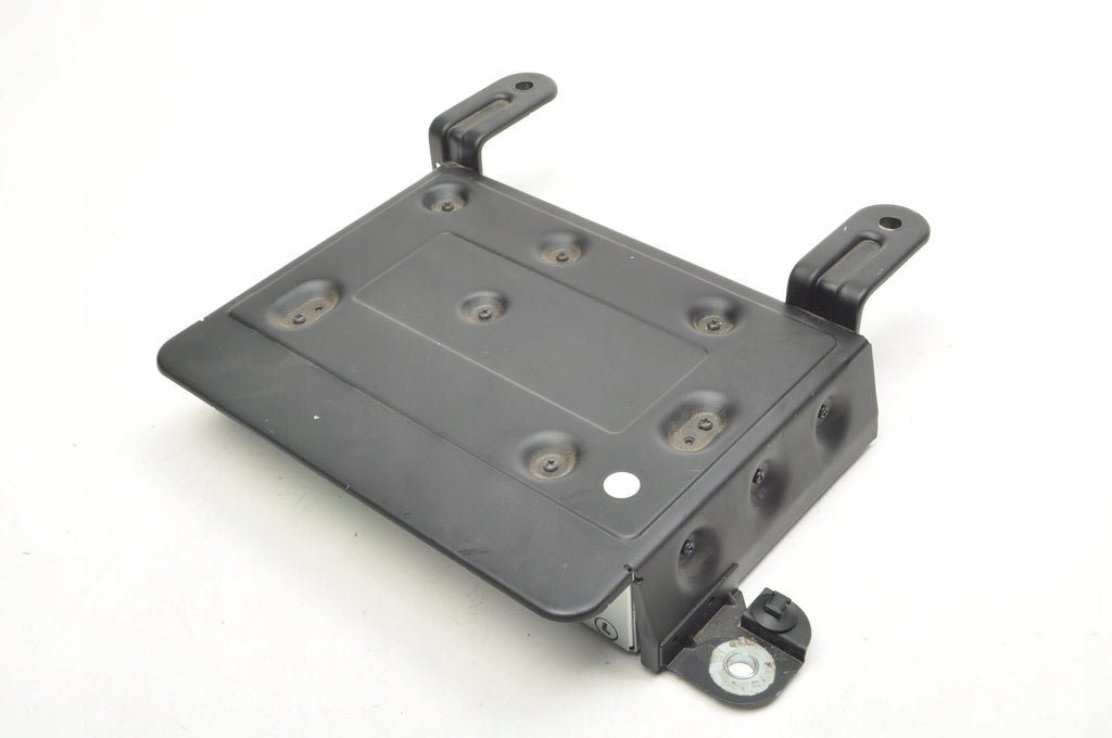 VOLVO XC70 IIXC60 AND V60 RADIO AMPLIFIER 31384100AA