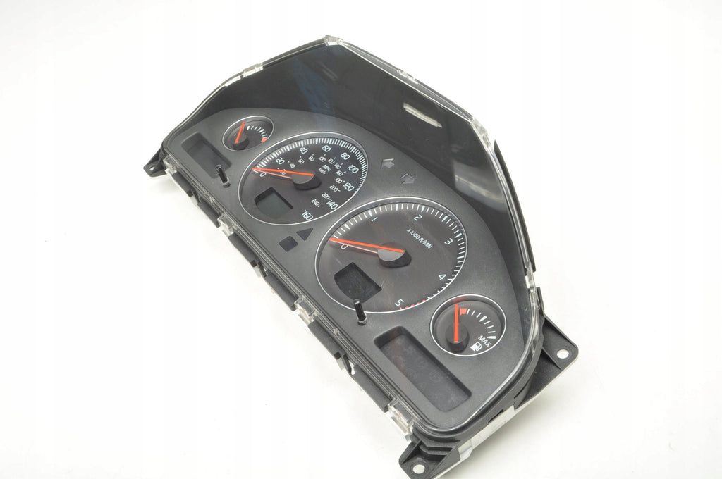 VOLVO XC90 2.4 D5 185KM COUNTER CLOCKS UK 31296337