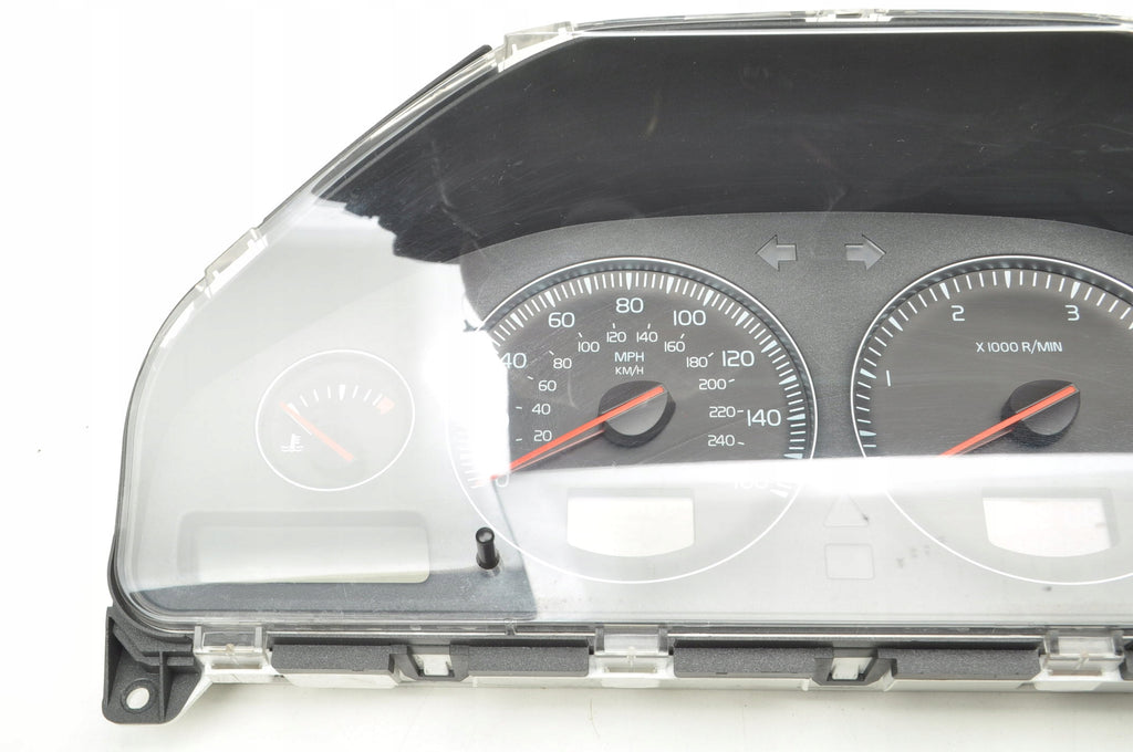 VOLVO XC90 2.4 D5 185KM COUNTER CLOCKS UK 31296337