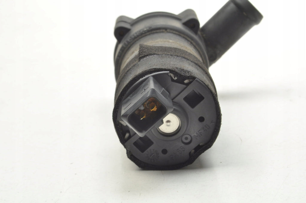 VOLVO XC90 2.4 D5 185KM WATER CIRCULATION PUMP