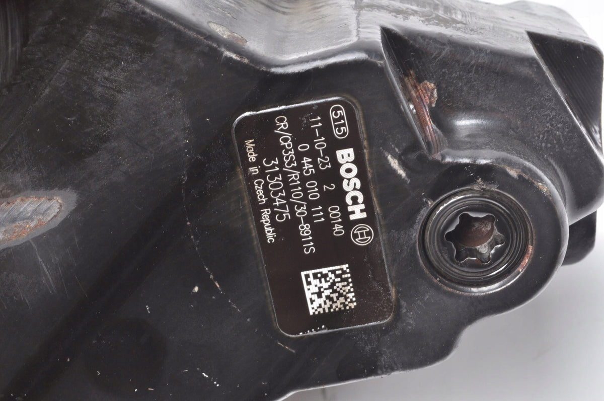 VOLVO XC90 2.4 D5 200KM INJECTION PUMP 31303475 0445010111