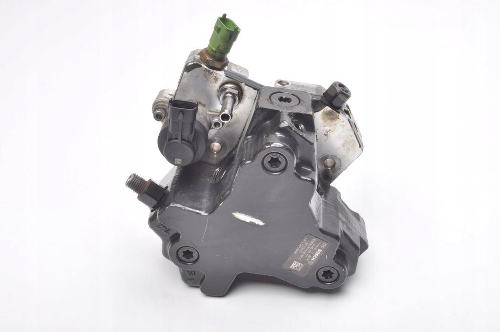 VOLVO XC90 2.4 D5 200KM INJECTION PUMP 31303475 0445010111