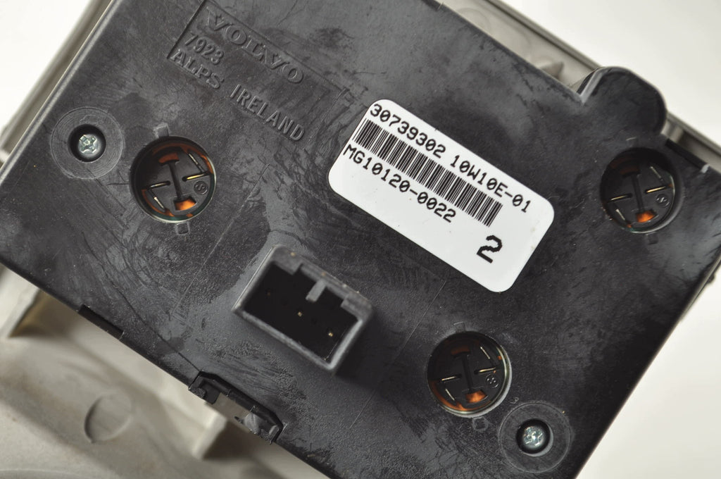 VOLVO XC90 30739302 LIFT LIGHT SWITCH