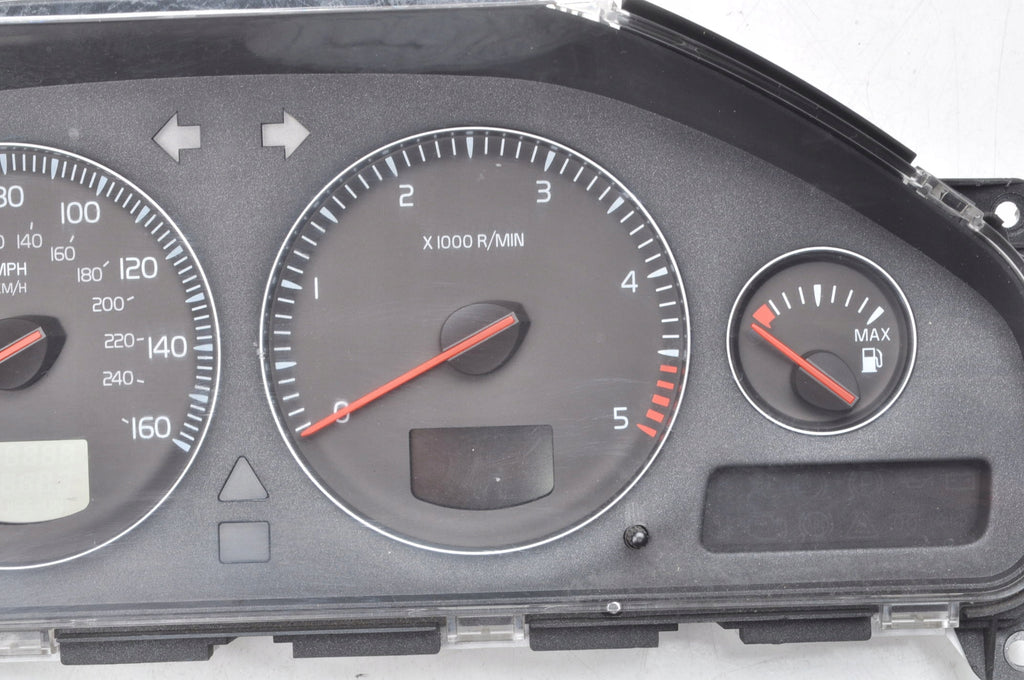 VOLVO XC90 AND 2.4 D5 COUNTER CLOCKS 31296337 UK LIFT