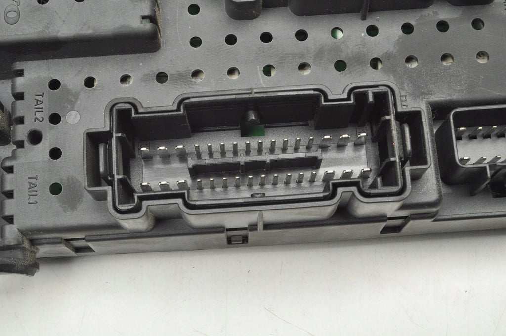 VOLVO XC90 AND BOX MODULE REM LIFT 31314469