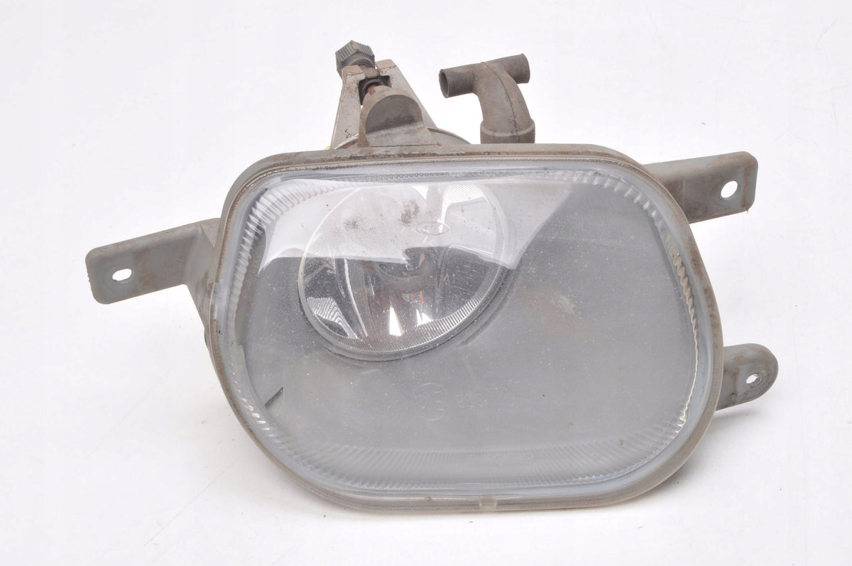 VOLVO XC90 AND FOG HALOGEN LEFT 31111182