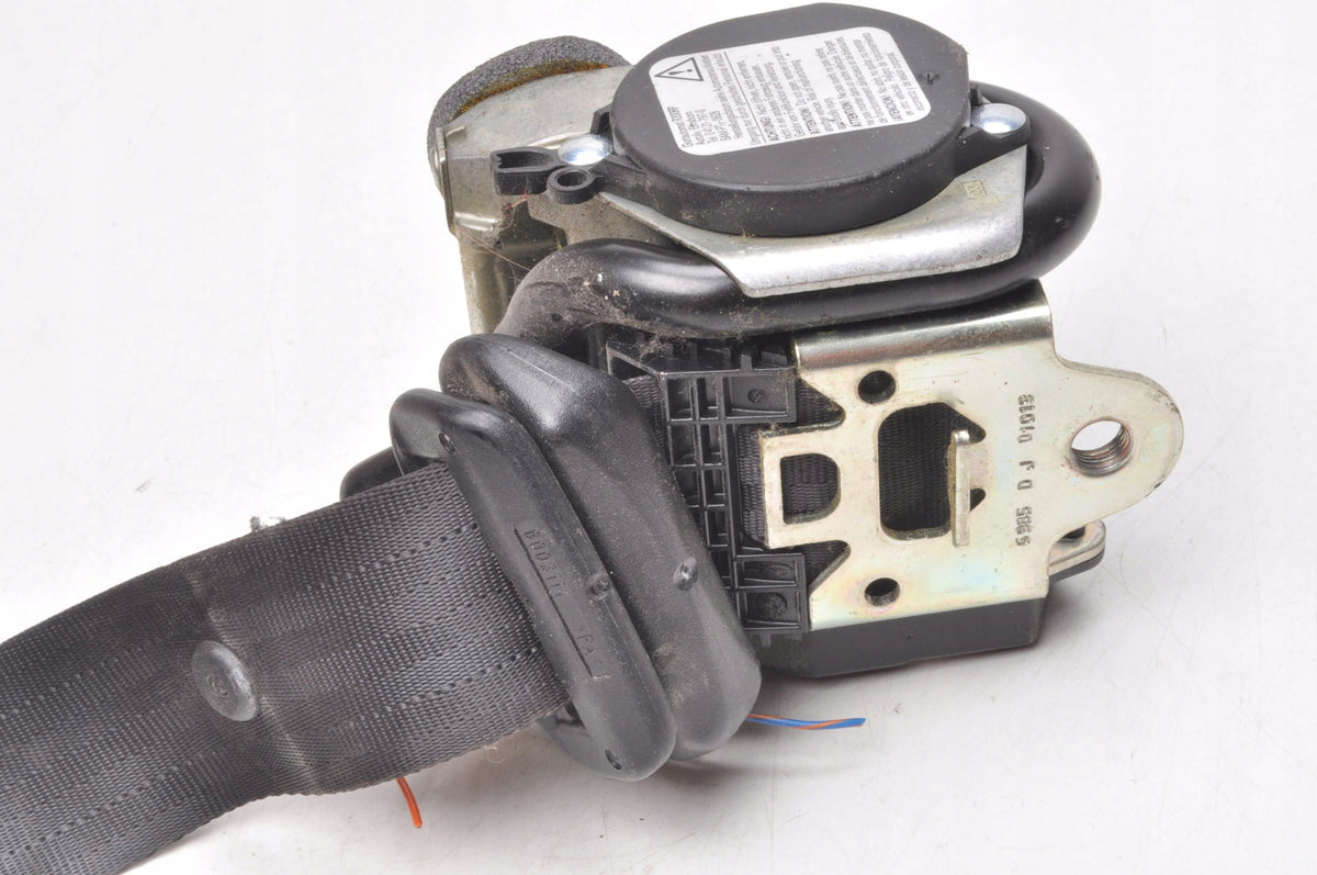 VOLVO XC90 AND SEAT BELT LEFT REAR LIFT 31267531