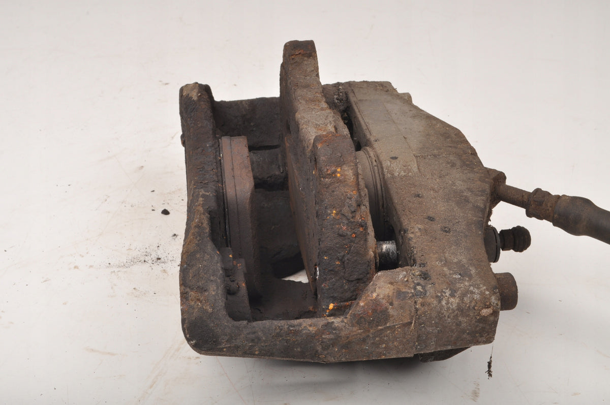 VOLVO XC90 BRAKE CALIPER RIGHT FRONT