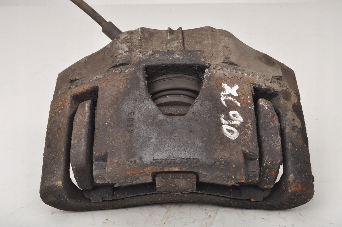 VOLVO XC90 BRAKE CALIPER RIGHT FRONT