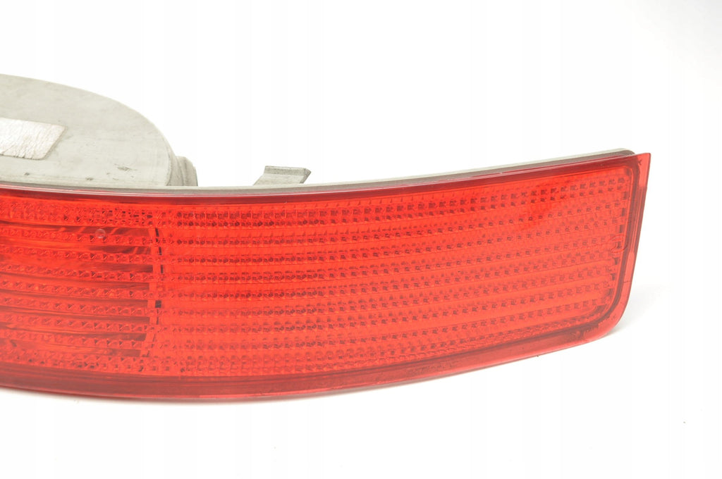 VOLVO XC90 BUMPER REFLECTOR LEFT REAR LIFT
