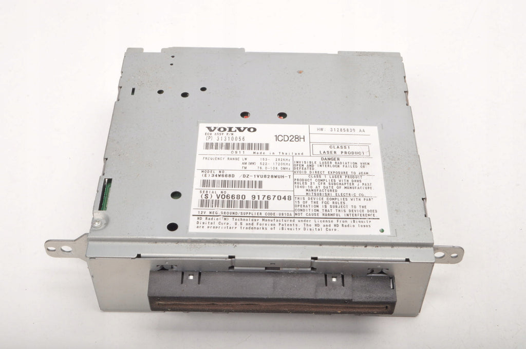 VOLVO XC90 I RADIO LIFT 31310056