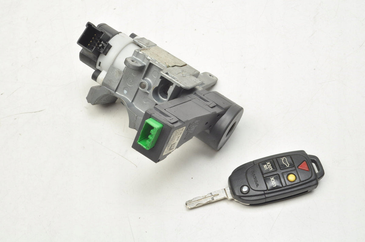 VOLVO XC90 IGNITION KEY 8645228 8621509 LIFT
