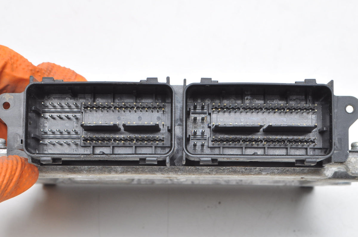 VOLVO XC90 II 2.0 D COMPUTER ENGINE DRIVER 31452230