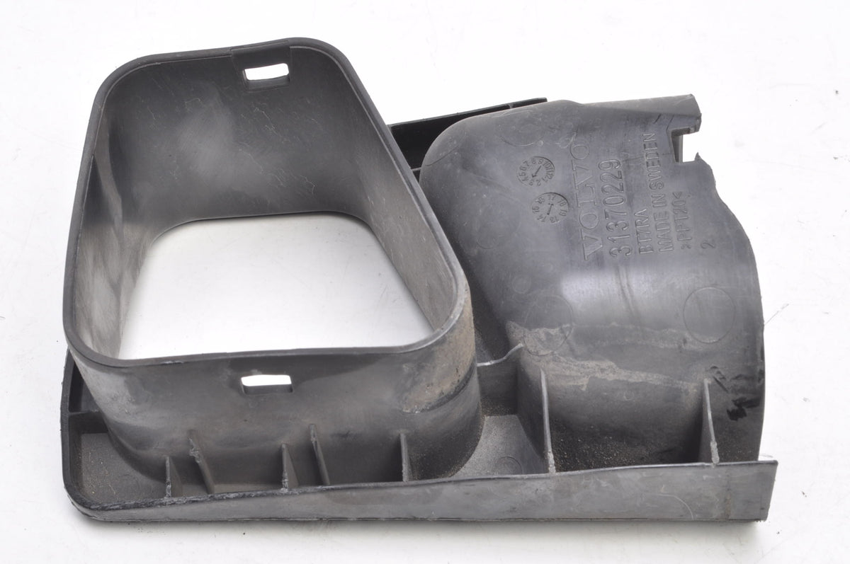 VOLVO XC90 II 2.0 D5 235KM AIR INTAKE PIPE 31370229