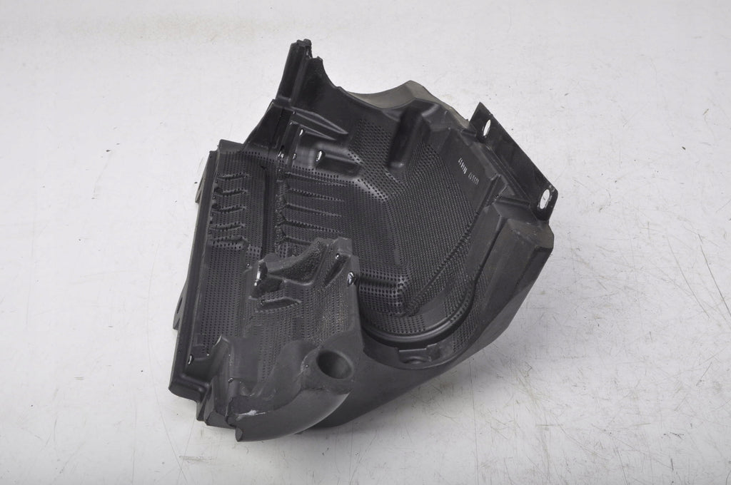 VOLVO XC90 II 2.0 T8 COVER PLASTIC 31437422