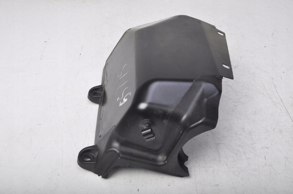VOLVO XC90 II 2.0 T8 COVER PLASTIC 31437422