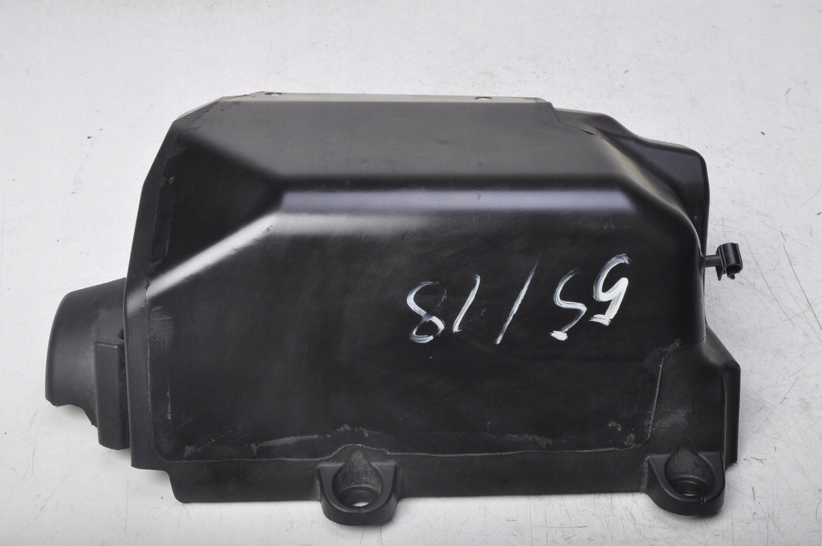 VOLVO XC90 II 2.0 T8 COVER PLASTIC 31437422