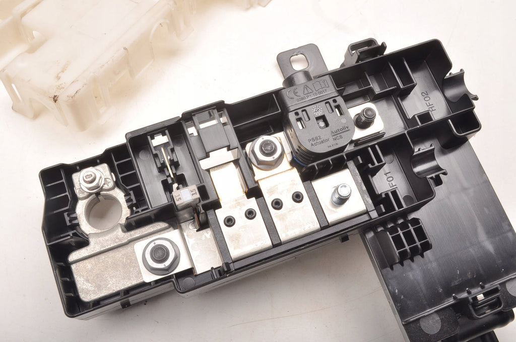 VOLVO XC90 II BATTERY RELAY MODULE 31346674