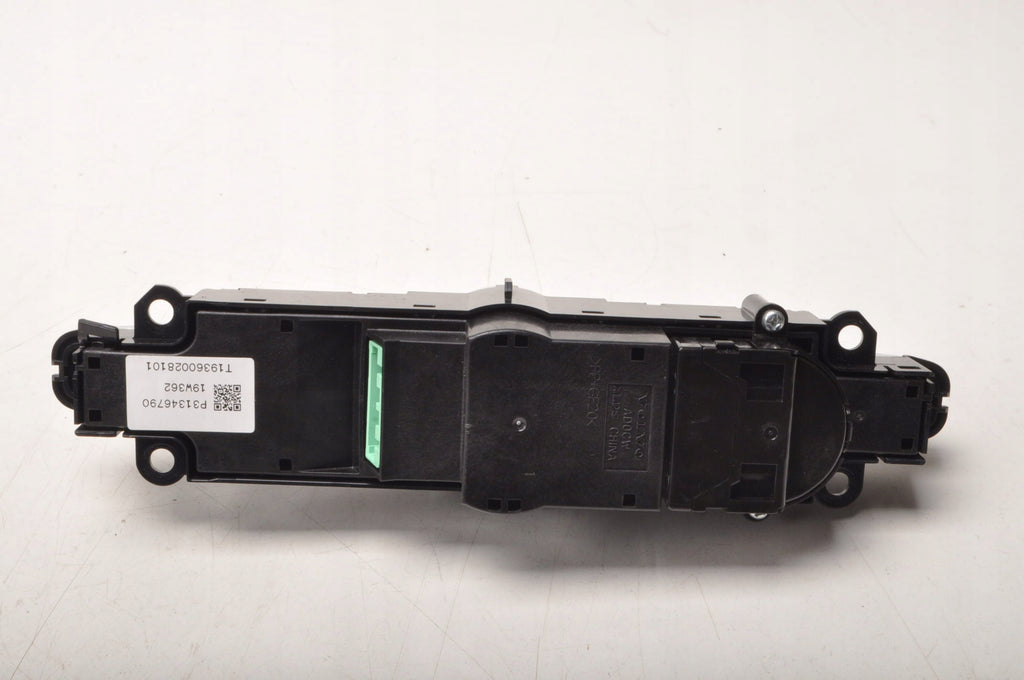 VOLVO XC90 II CENTER RADIO CONTROL PANEL 31346790
