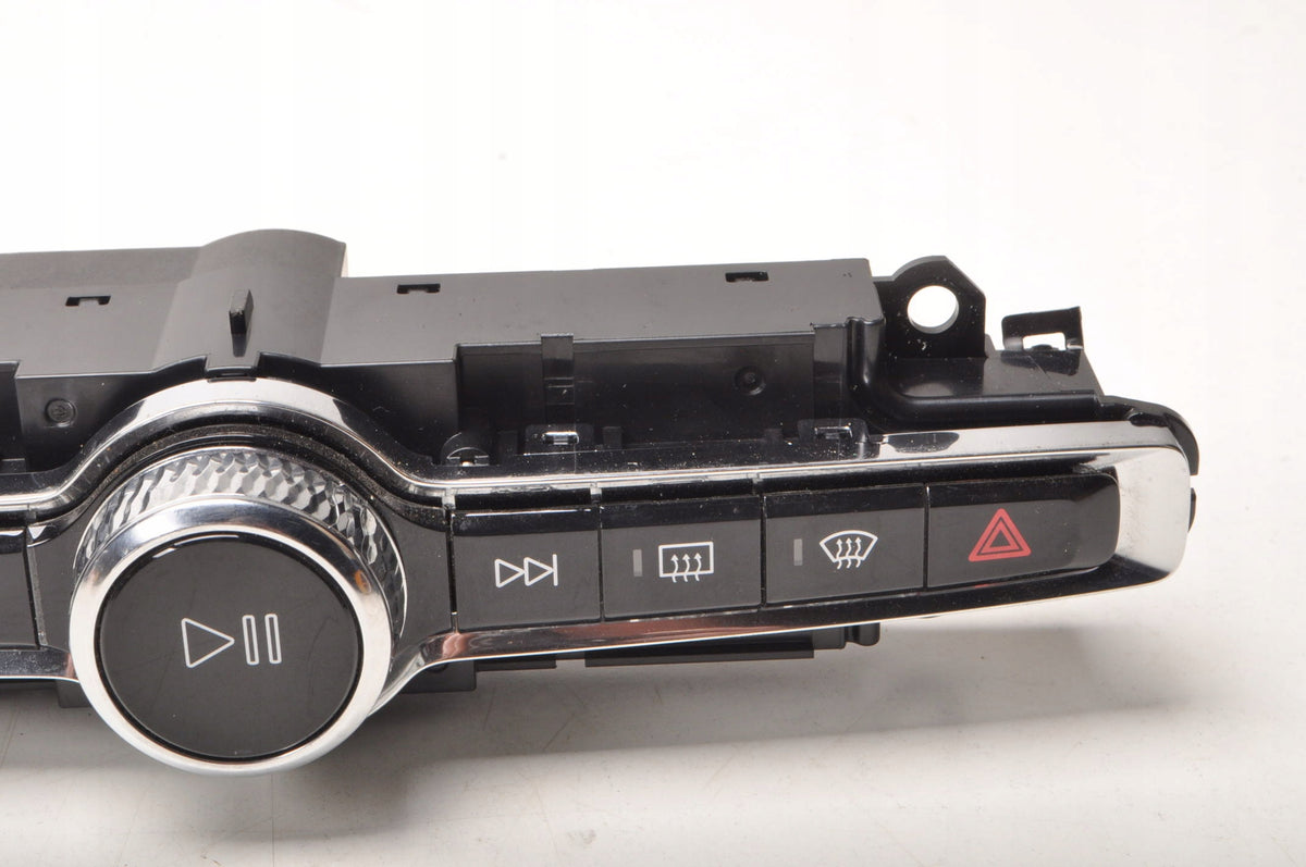 VOLVO XC90 II CENTER RADIO CONTROL PANEL 31346790