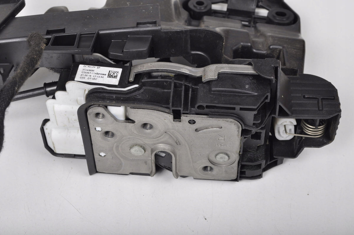 VOLVO XC90 II DOOR LOCK RIGHT FRONT 31349895