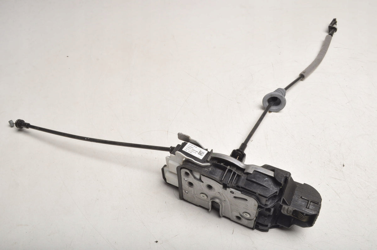 VOLVO XC90 II DOOR LOCK RIGHT FRONT 6 PIN 31349895