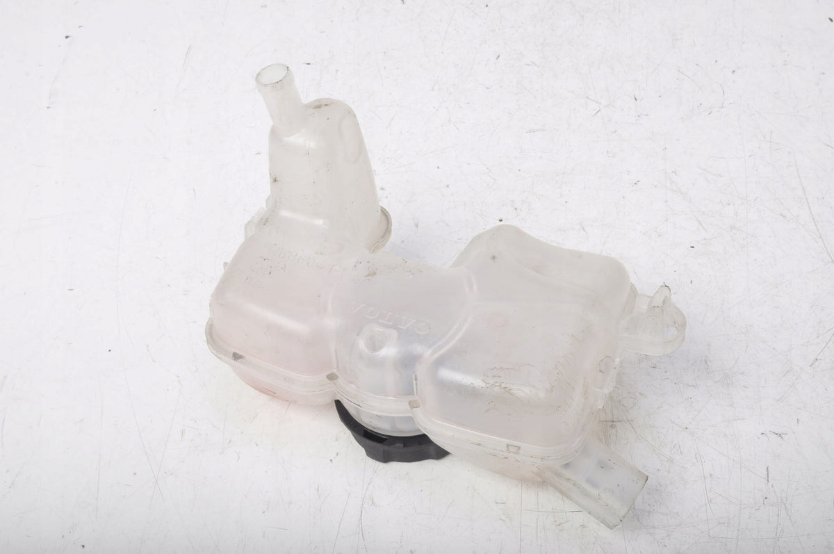 VOLVO XC90 II EXPANSION TANK 31686041