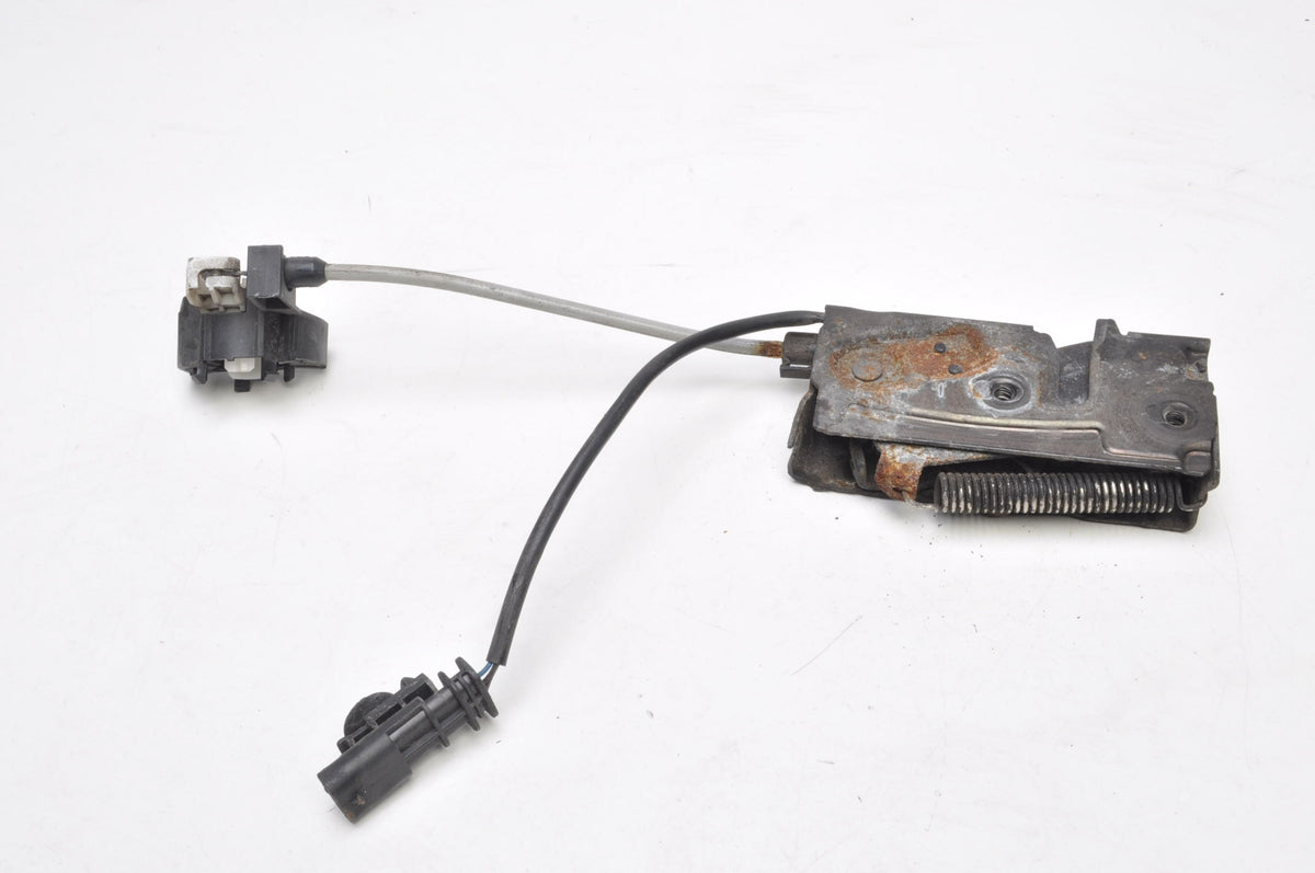 VOLVO XC90 II MASK LOCK LEFT 31479754