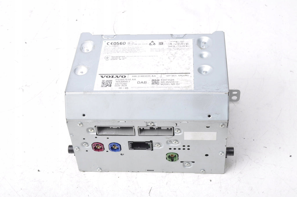 VOLVO XC90 II RADIO 31667514