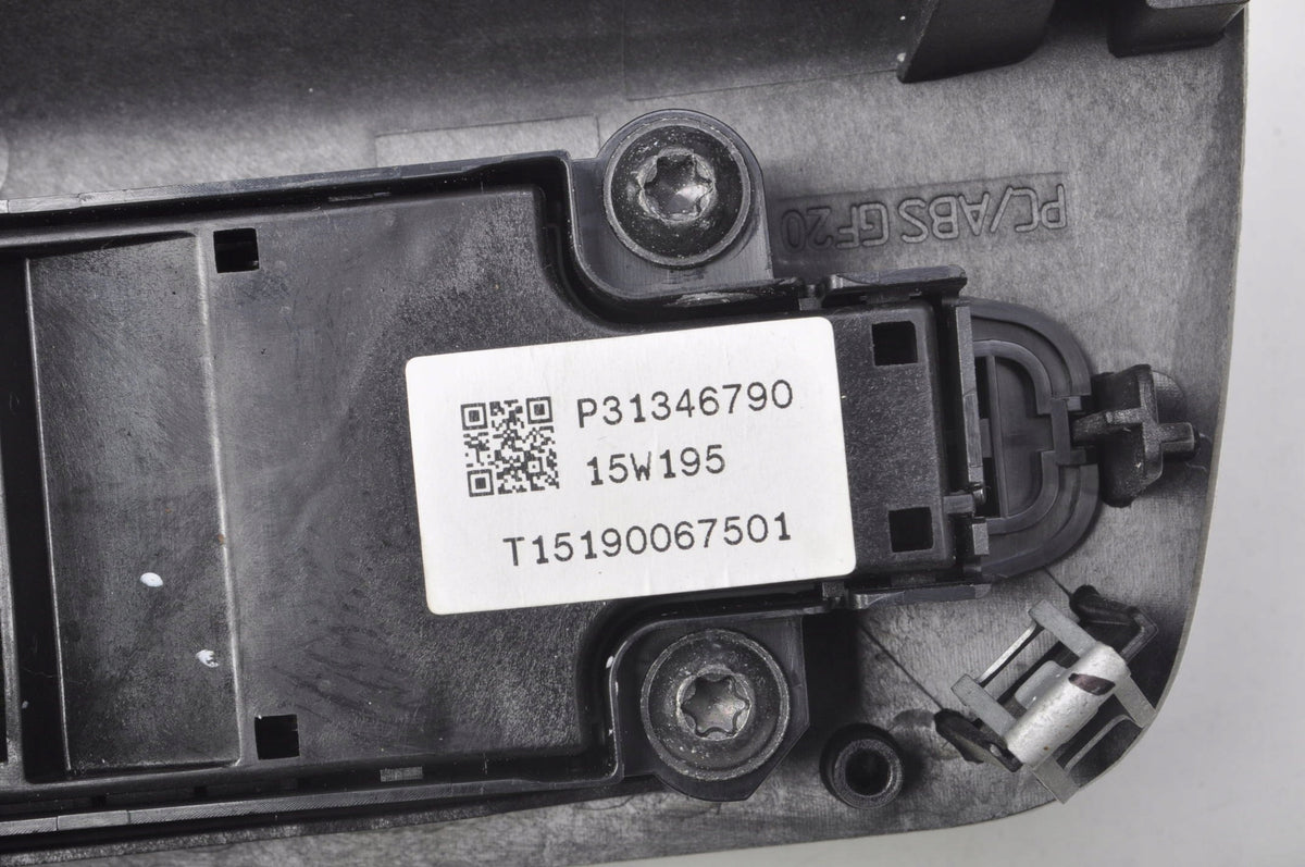 VOLVO XC90 II RADIO PANEL 31346790