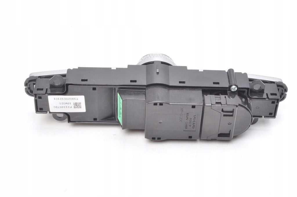 VOLVO XC90 II RADIO PANEL P31346790