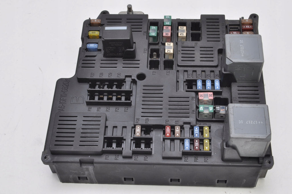 VOLVO XC90 II S90 XC60 II FUSE BOX 31473770