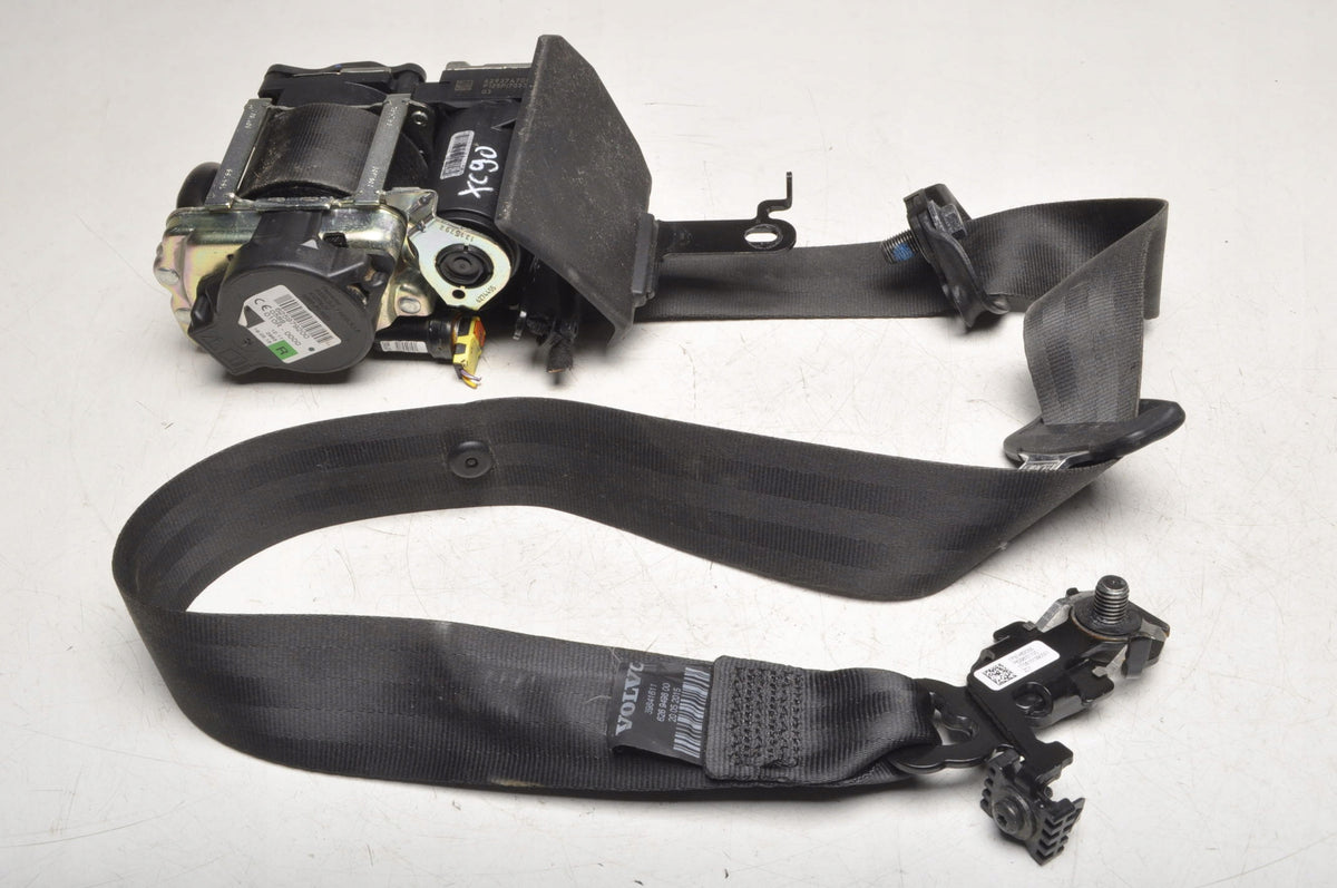 VOLVO XC90 II SEAT BELT RIGHT FRONT 39841611