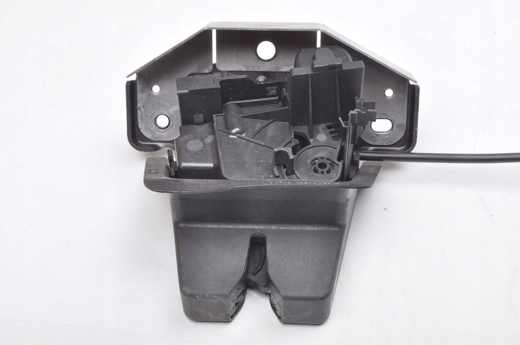 VOLVO XC90 II V90 II TAILGATE LOCK 31349975
