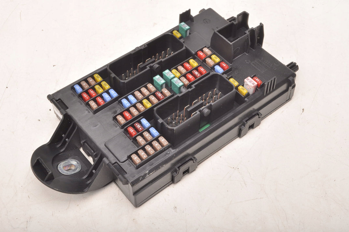 VOLVO XC90 II V90 S90 XC60 II FUSE BOX 31346672