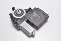 VOLVO XC90 II WINDSCREEN MOTOR RIGHT FRONT 31453357