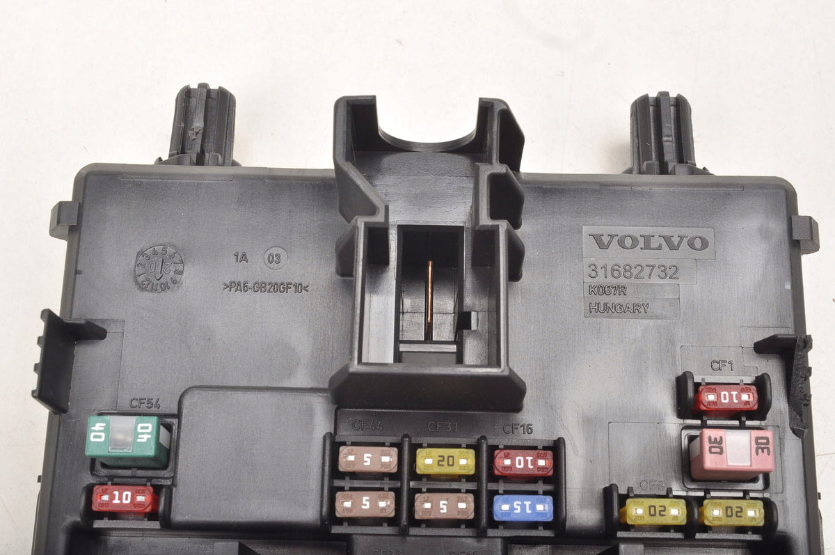 VOLVO XC90 II XC60 FUSE BOX 32142591