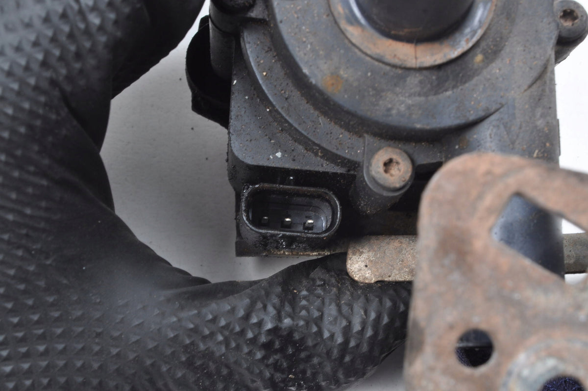 VOLVO XC90 II XC60 II 2.0 16V B5 WATER PUMP 31657307 HANDLE