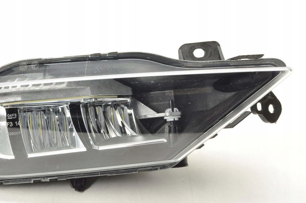 VOLVO XC90 II XC60 II HALOGEN RIGHT 2026 32337365