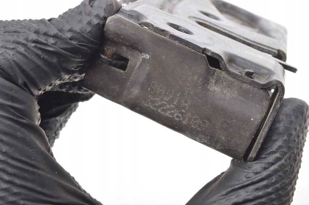 VOLVO XC90 II XC60 II MASK LOCK 32226109