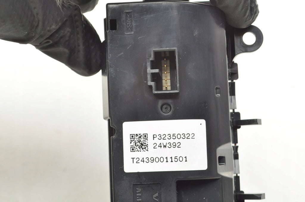 VOLVO XC90 II XC60 II PANEL AIR CONDITIONING SWITCH 2025R 32350322